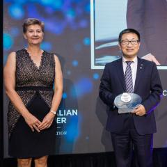 (Left) Qld AWA Branch President Nicole Davis and (right) Professor Zhiguo Yuan